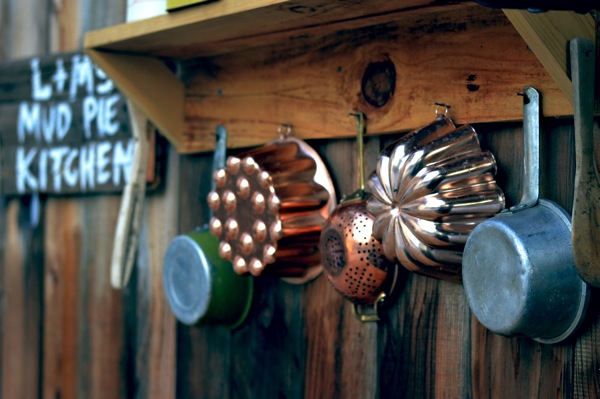 Outdoor Kitchen DIY Shelf